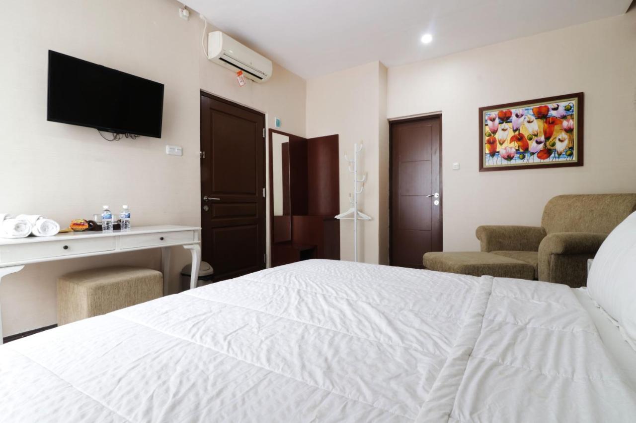 Jayagiri Guesthouse Lembang Extérieur photo